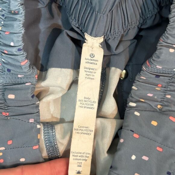 EUC Lululemon Spring Break Away Short Confetti Cake Multi sz 4 - Picture 9 of 10